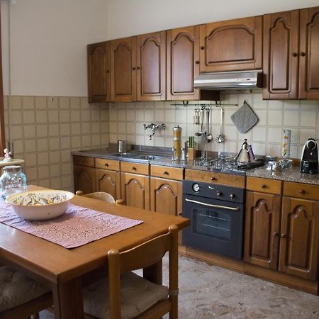 La Casa Di Lory Lejlighed Vinci Eksteriør billede